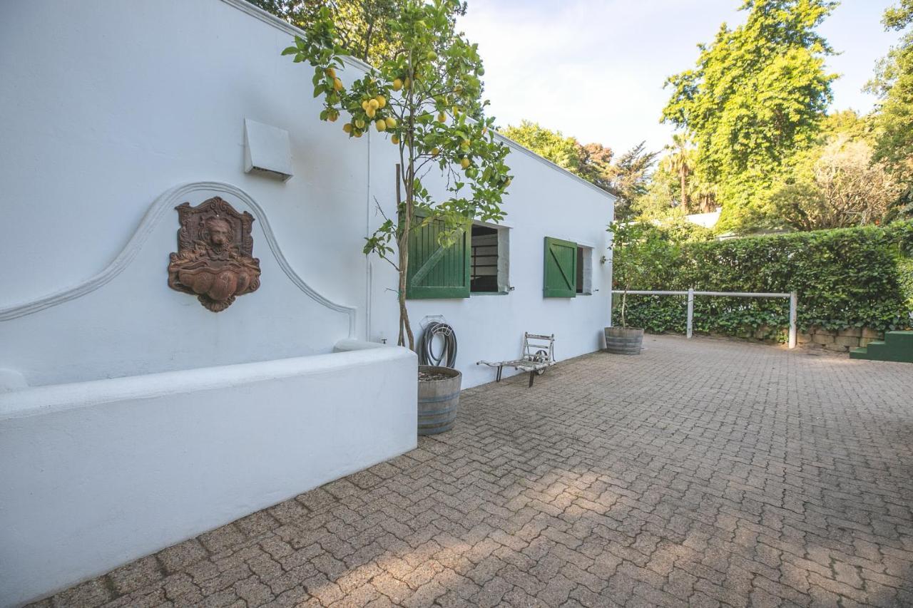The White Manor Bed & Breakfast Кейптаун Екстериор снимка